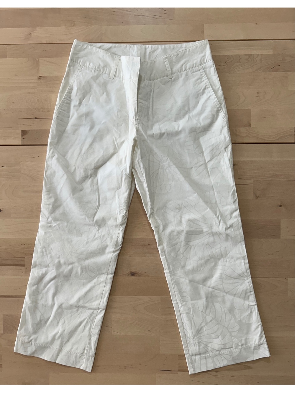 Lilly Pulitzer White Tonal Floral Print Crop Pants / Trousers - Size 2